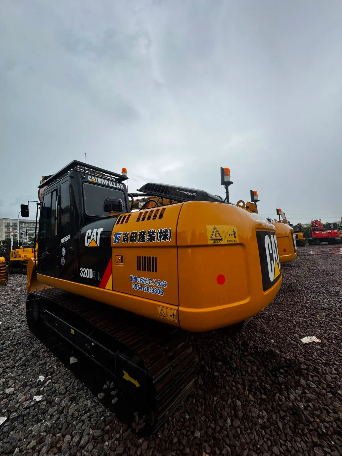 CAT 320D excavator, 2016