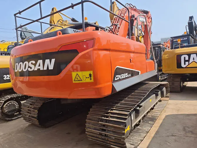 Doosan DX225LCA used excavator 2024 for export